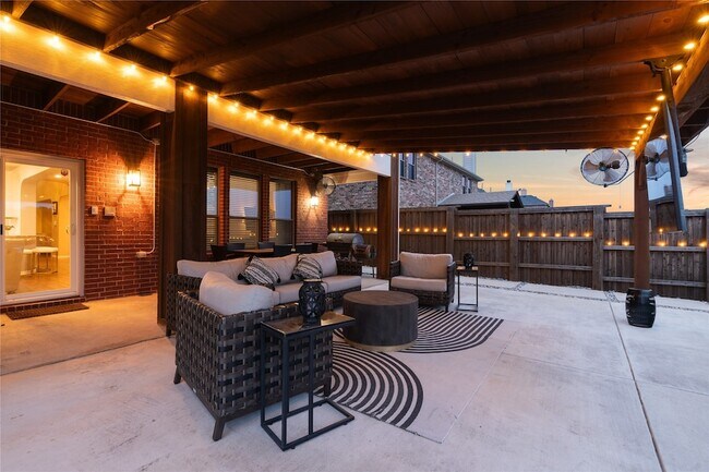 Building Photo - 12480 Pond Cypress Ln