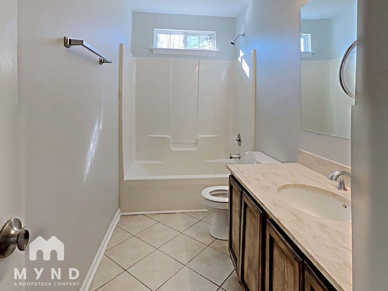 Building Photo - 3403 Southern Ginger Dr