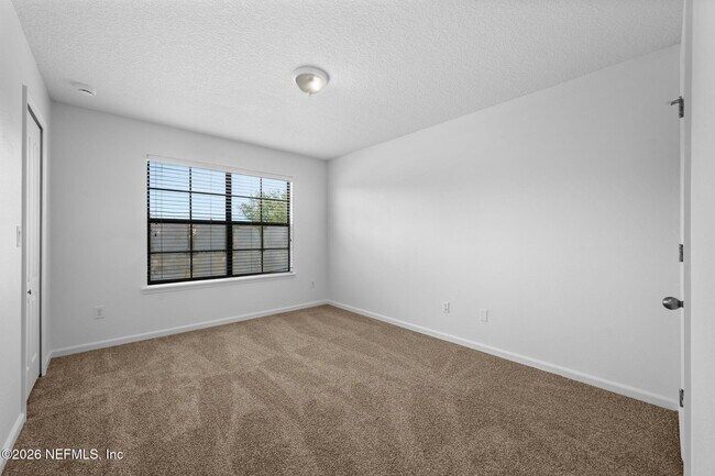 Building Photo - 253 Syrah Way