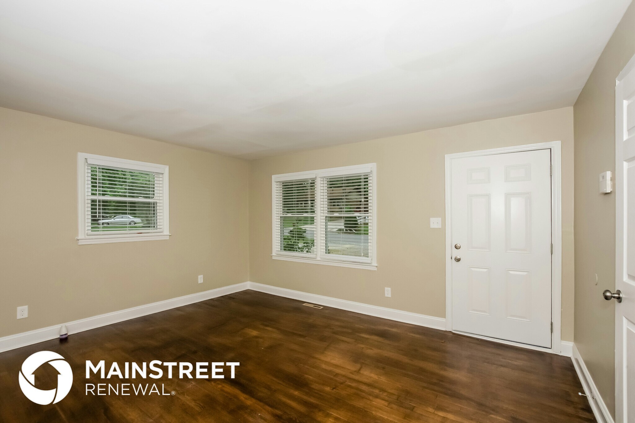 Building Photo - 3630 Sargeant Dr