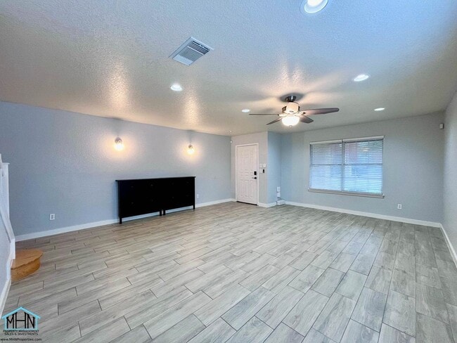 Building Photo - 11205 Forest Pass Ct