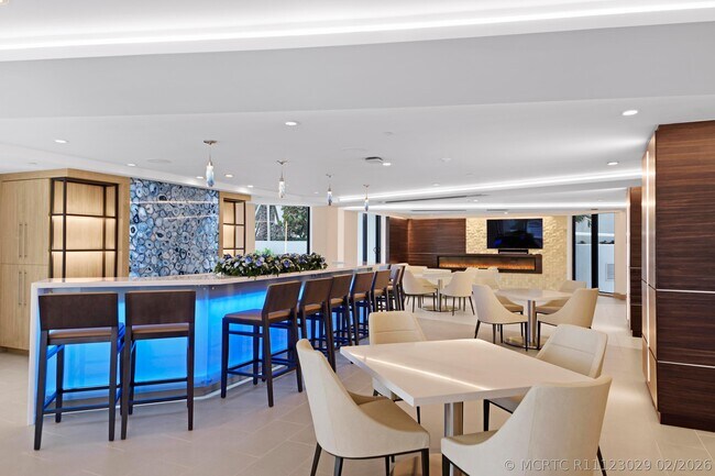 Building Photo - 1500 S Ocean Blvd
