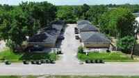 Building Photo - 5016 Carmen St