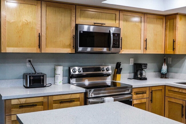 Building Photo - 2401 Gulf Blvd