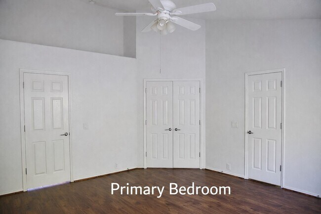 Building Photo - 13600 Breton Ridge St