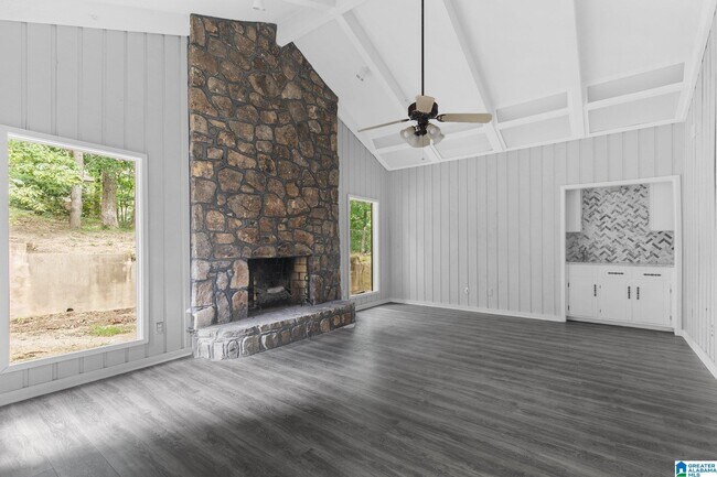 Building Photo - 3222 Tyrol Ln