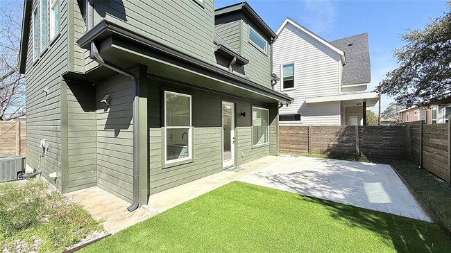 Building Photo - 3417 Elija St