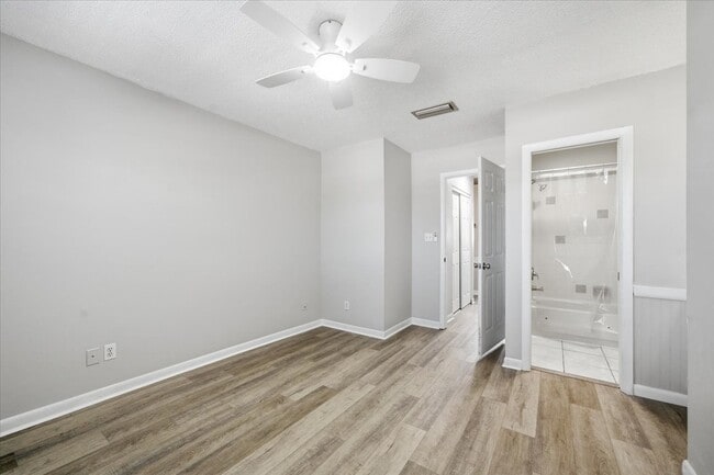 Building Photo - 2810 62nd Ave N