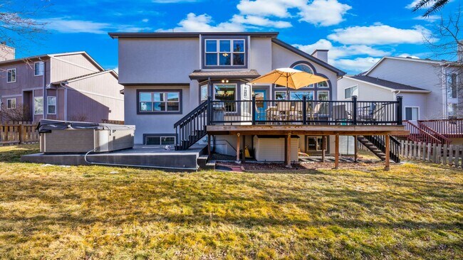 Building Photo - 15390 Paddington Cir