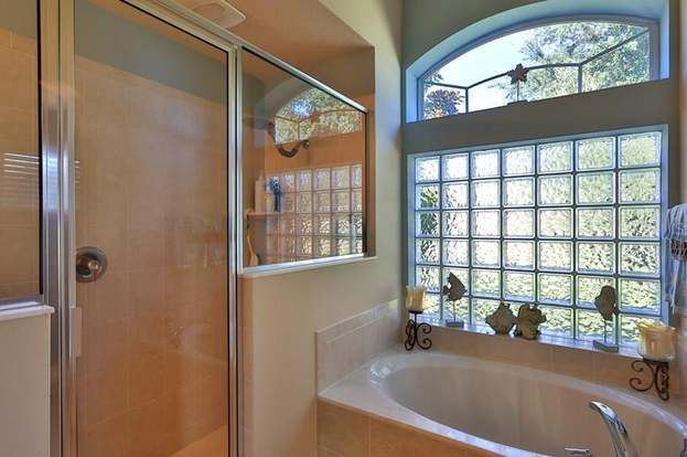 Building Photo - 1217 Harwick Ln