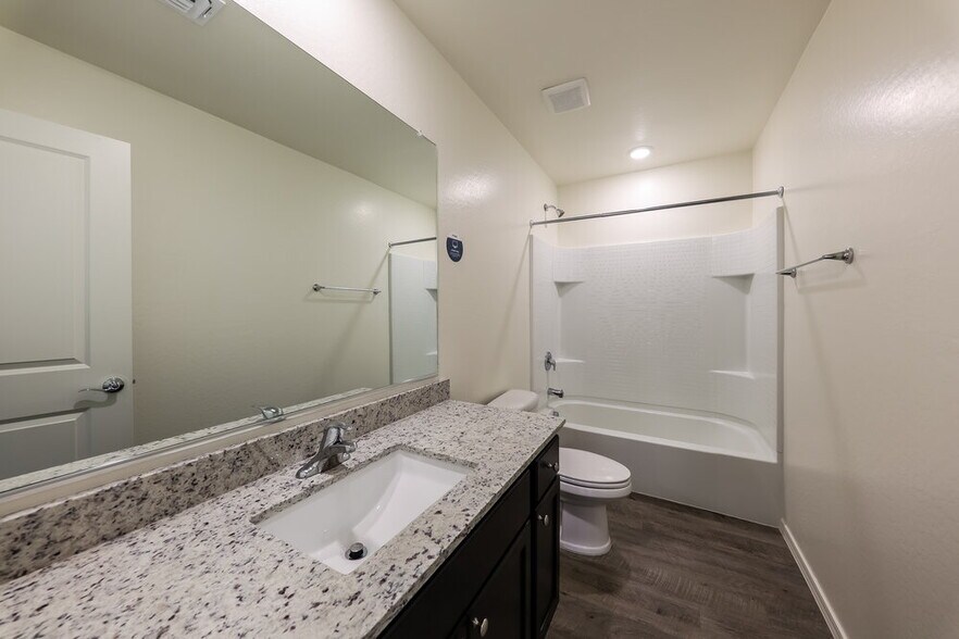 Building Photo - 25751 W Coles Rd