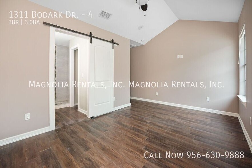 Building Photo - 1311 Bodark Dr