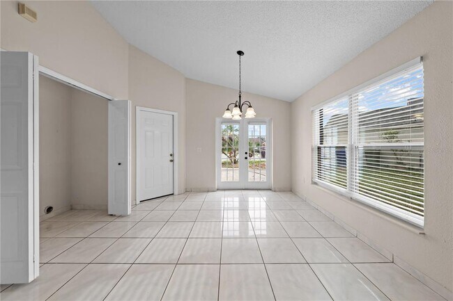 Building Photo - 2413 Sonja Ct