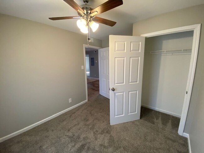 Building Photo - 3 Bedroom apartment in Maryville, TN!