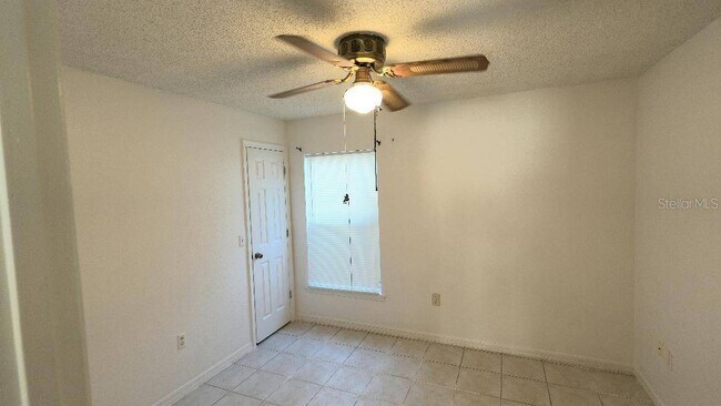 Building Photo - 6849 Long Needle Ct