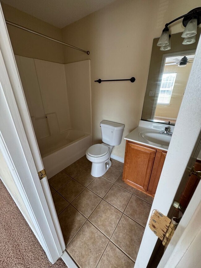 Building Photo - 1005 Timberlake Trail