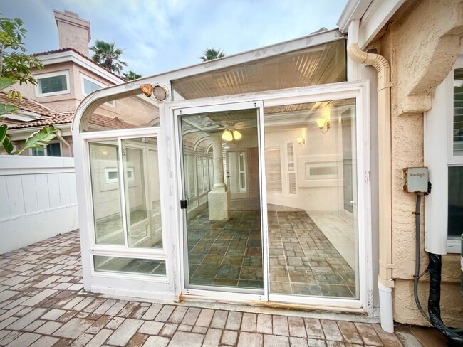 Building Photo - Single story detached home in the Coronado beach community Coronado Cays