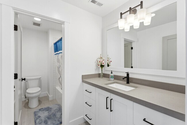 Building Photo - 11716 Meeks Ct