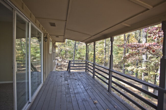 Building Photo - ***33 Sheneman Drive***