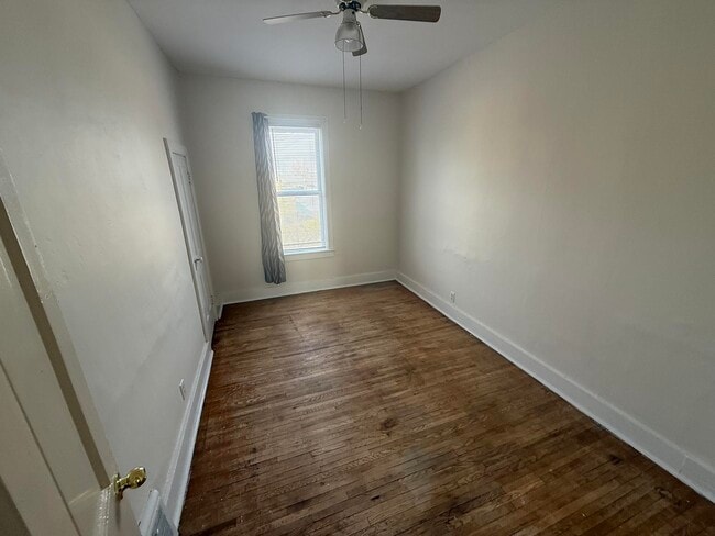 Building Photo - 713 Terrace Ave