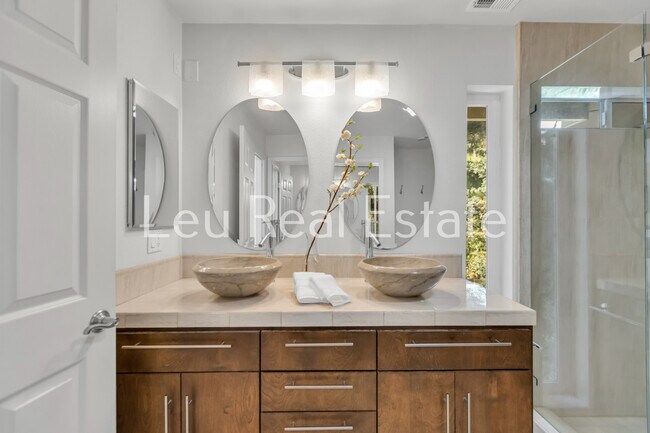 Building Photo - 6811 Beaver Pond Rd