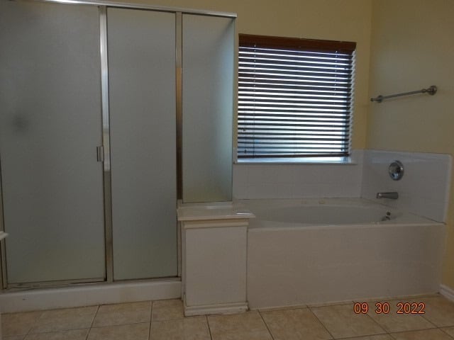 Building Photo - 9975 Red Cedar Dr