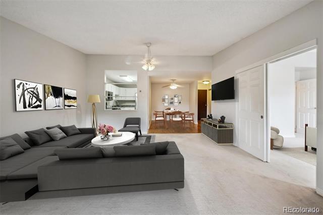 Building Photo - 3184 S Heather Gardens Way