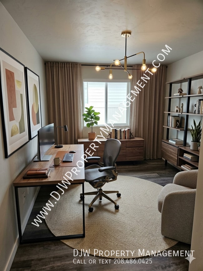 Building Photo - 3948 N Chelmsford Ave