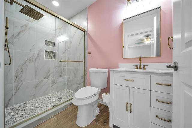 Building Photo - 2516 Pinebluff Dr