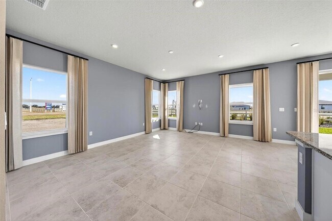 Building Photo - 6408 Domizio Dr