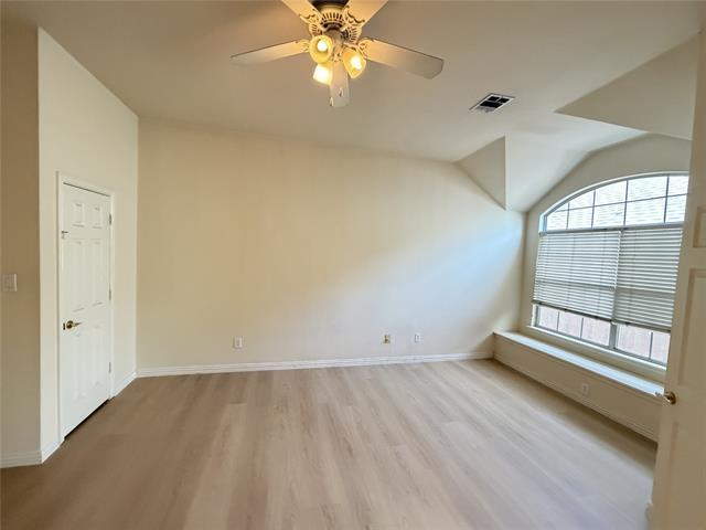 Building Photo - 312 Calstone Dr