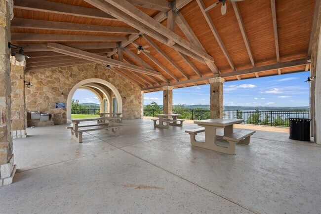 Building Photo - 8001 Copper Prairie Bend