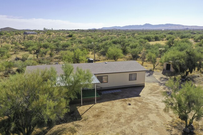 Building Photo - 6845 W Pima Mine Rd