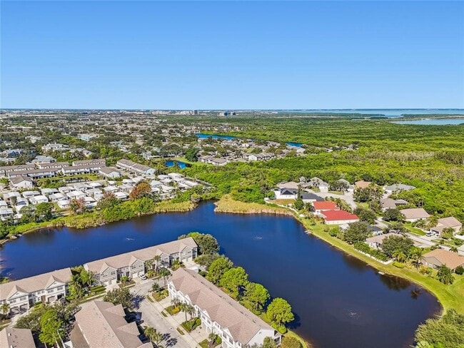 Building Photo - 571 Shoreham Ct NE