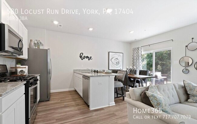 Building Photo - Brand New Townhouses on Locust Run Drive!