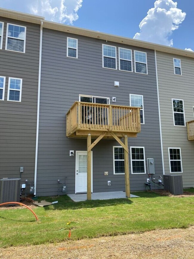 Building Photo - COMING SOON!!!  Beautiful 3 Story Townhome in Ardrey North