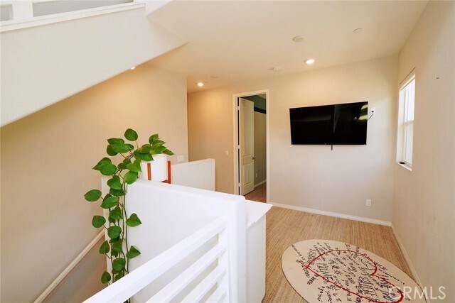 Building Photo - 103 Cambria Ct