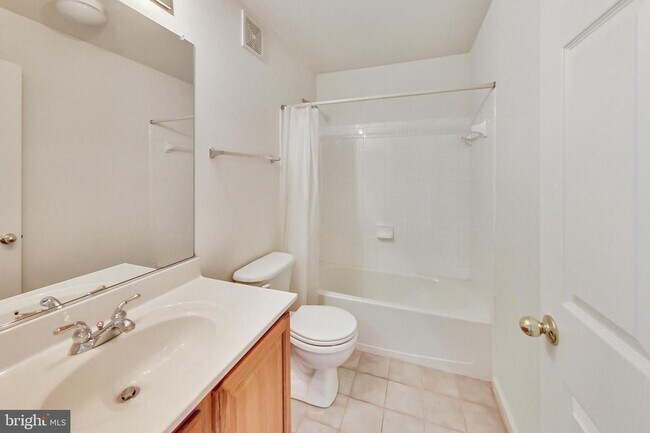 Building Photo - 19922 Crystal Rock Dr