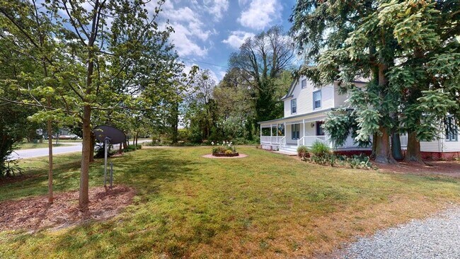 Building Photo - 26362 Savageville Rd