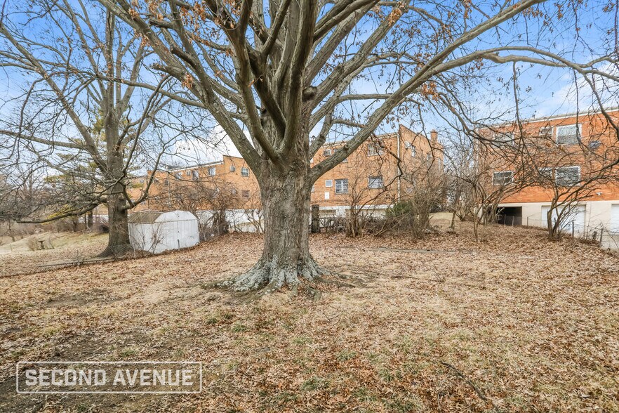 Building Photo - 4656 Linda Dr