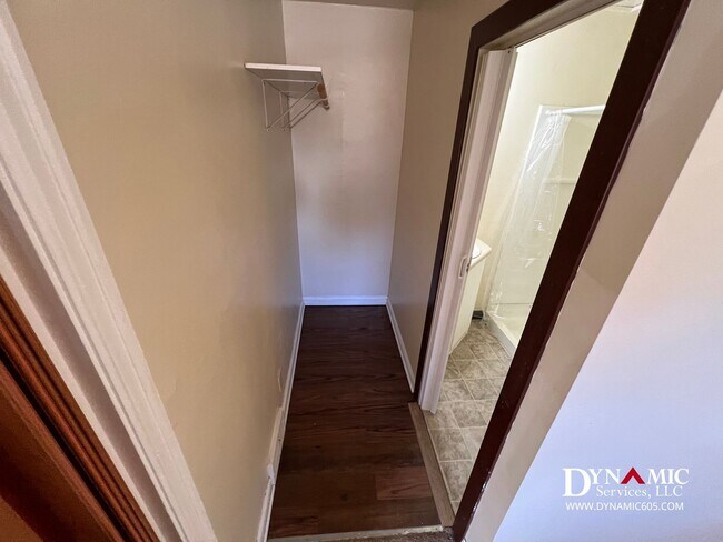 Building Photo - 403 S Wayland Ave