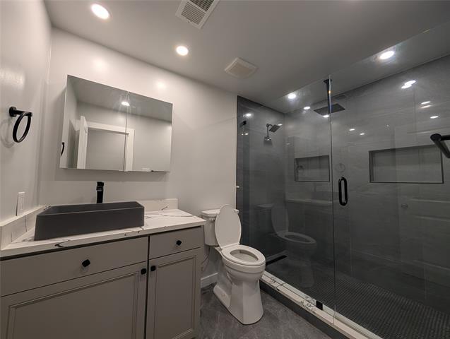 Building Photo - 2423 Maryland Ave