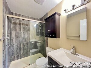 Building Photo - 6730 Melody Canyon Dr