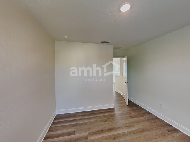 Building Photo - 5698 Dease Rd