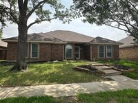 Building Photo - 990 Camden Dr