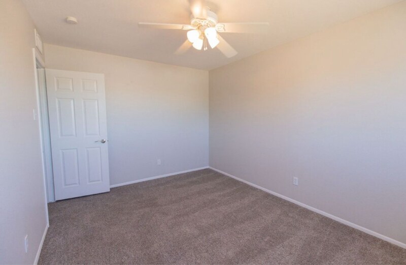 Building Photo - 5120 S Dorsey Ln