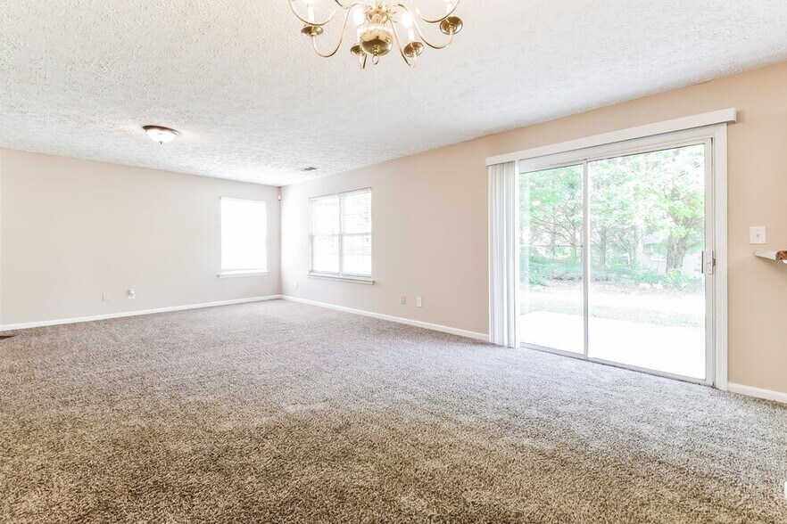 Building Photo - 125 Holly Mill Village Dr