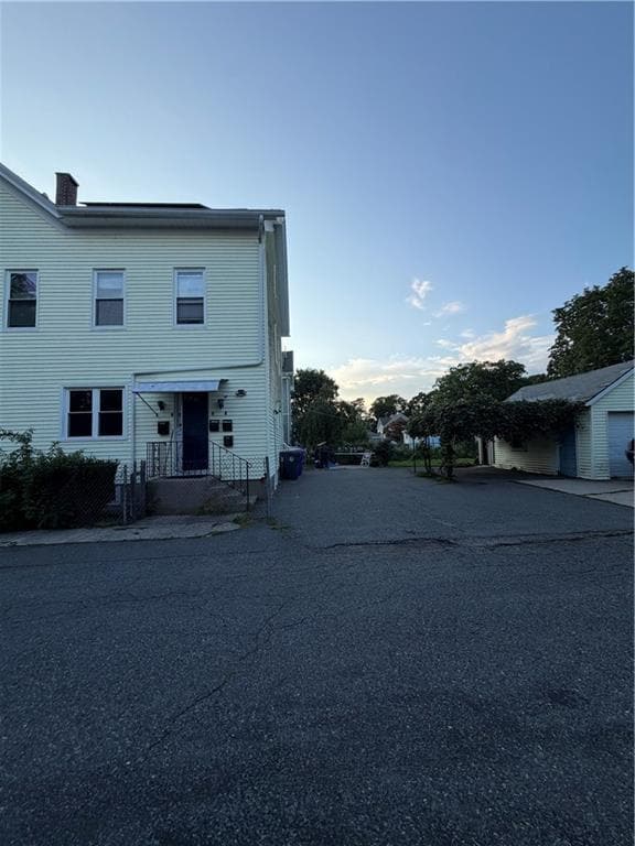 Building Photo - 189 Woodward Rd