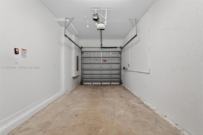 Building Photo - 2662 SE 10th St