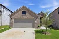 Building Photo - 508 Green Grass Dr